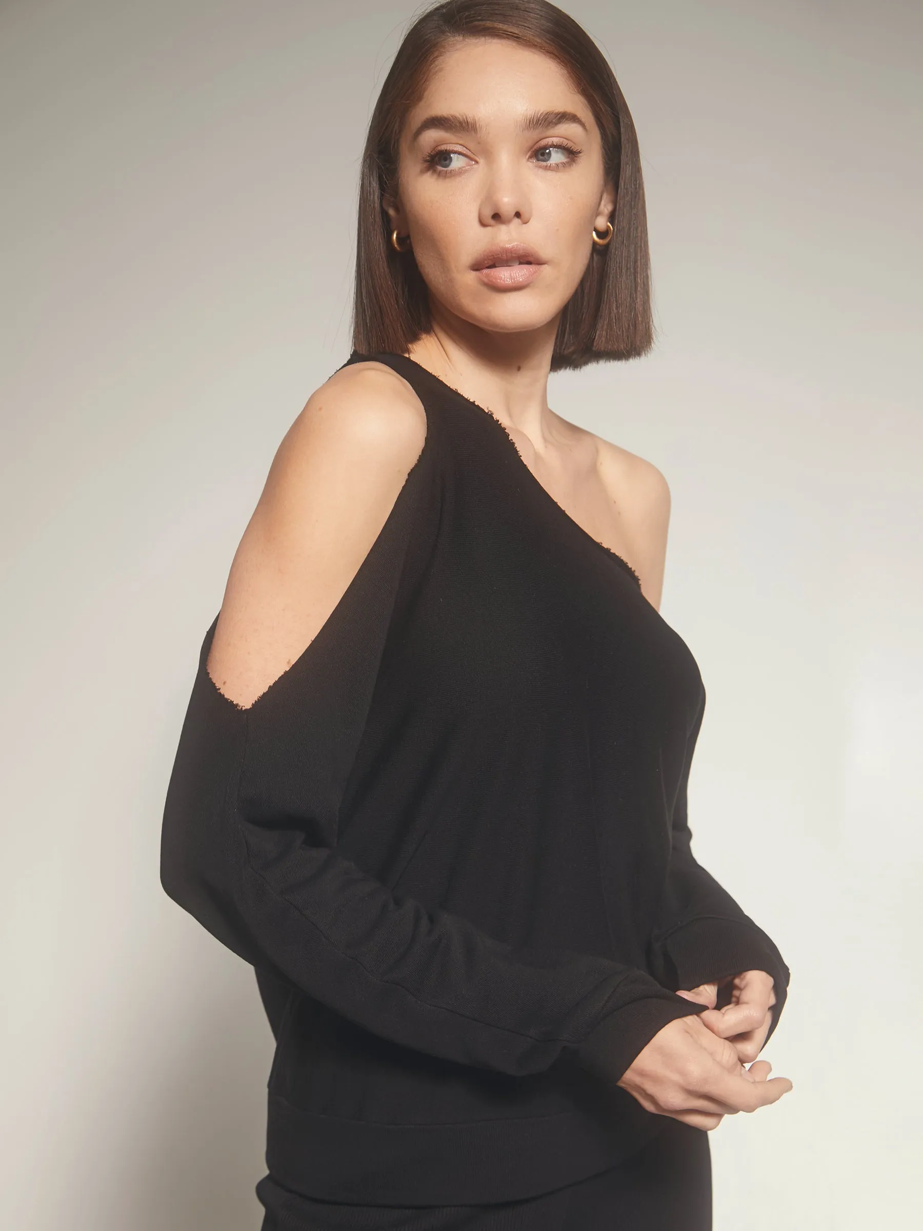 One Shoulder Pullover