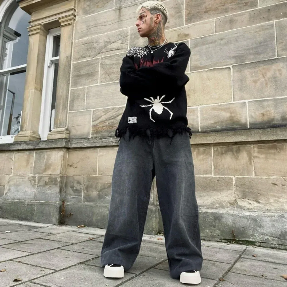 OOC' High Street Spider Family  Sweater