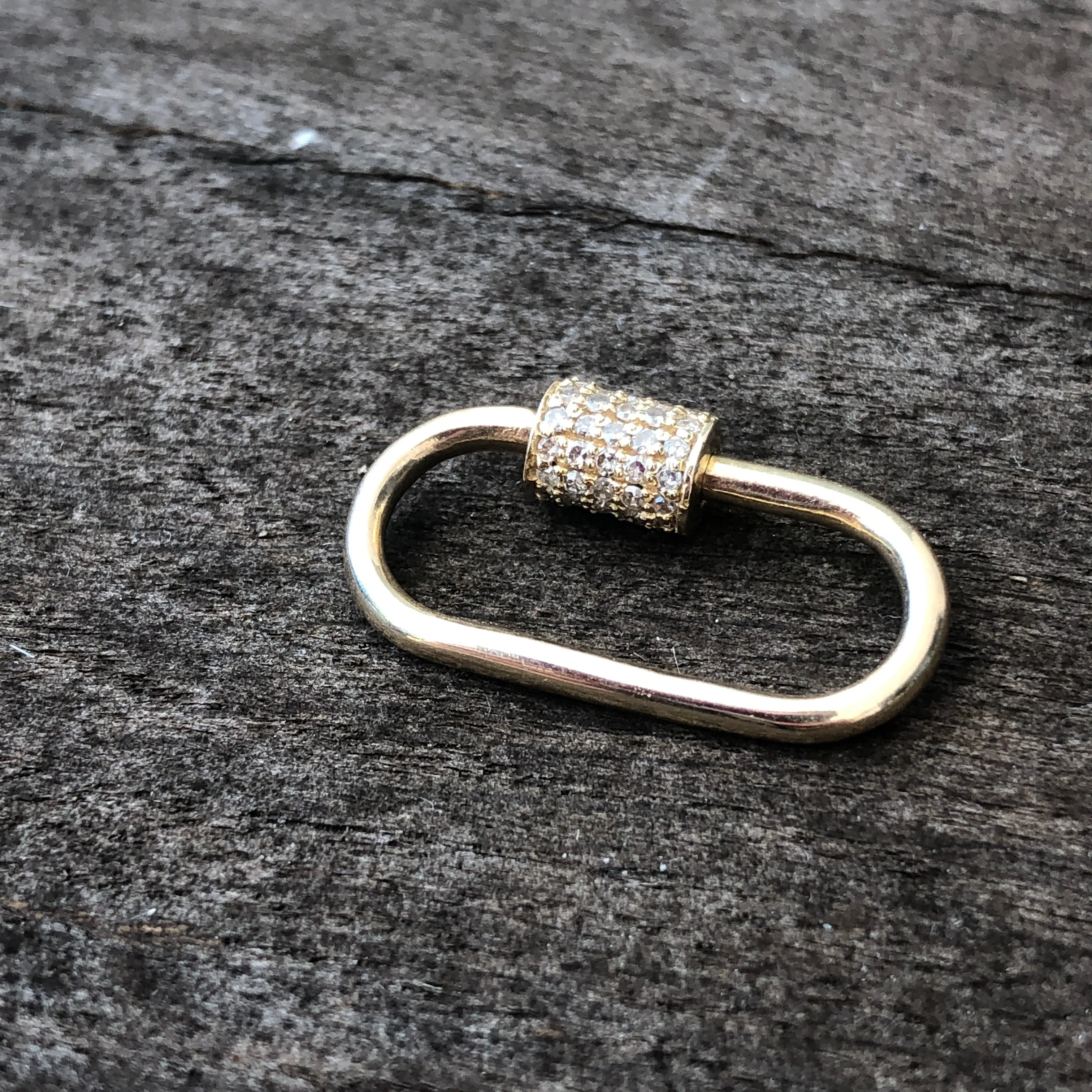Oval Lock