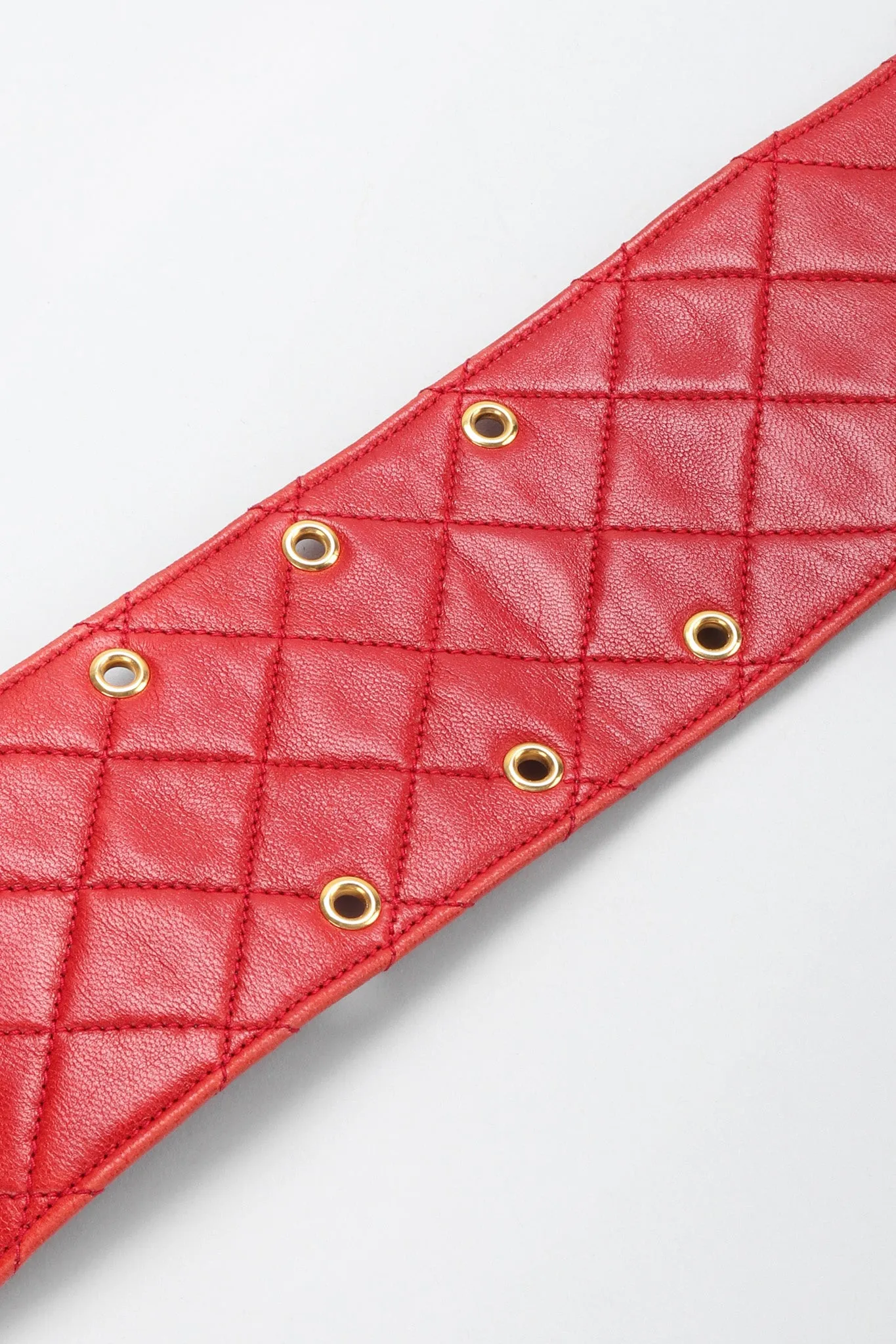 Quilted CC Buckle Belt