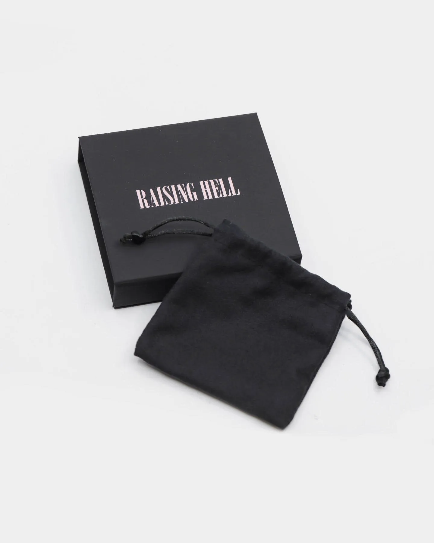 Raising Hell Women's Customisable Twist Necklace Gold