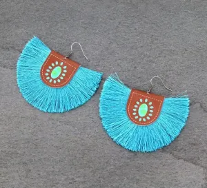 Real tassel earrings with leather squash
