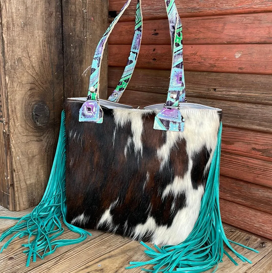 Taylor - Tricolor w/ 90's Party Navajo