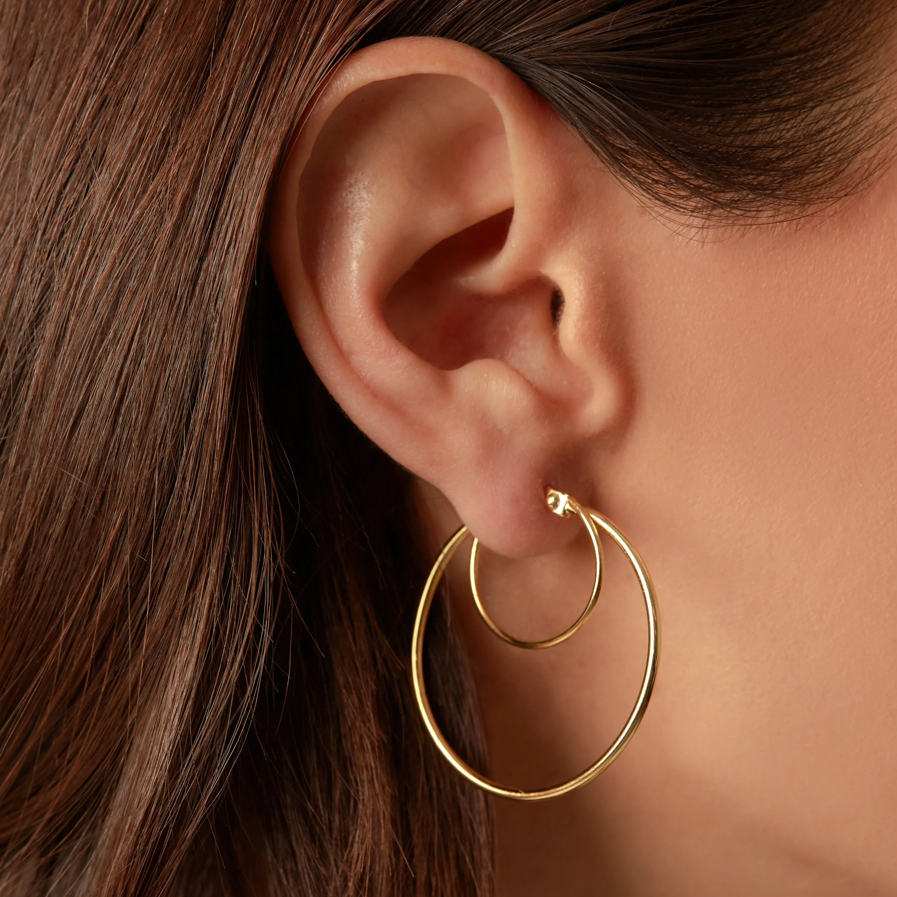 THE DOUBLE HOOP EARRING