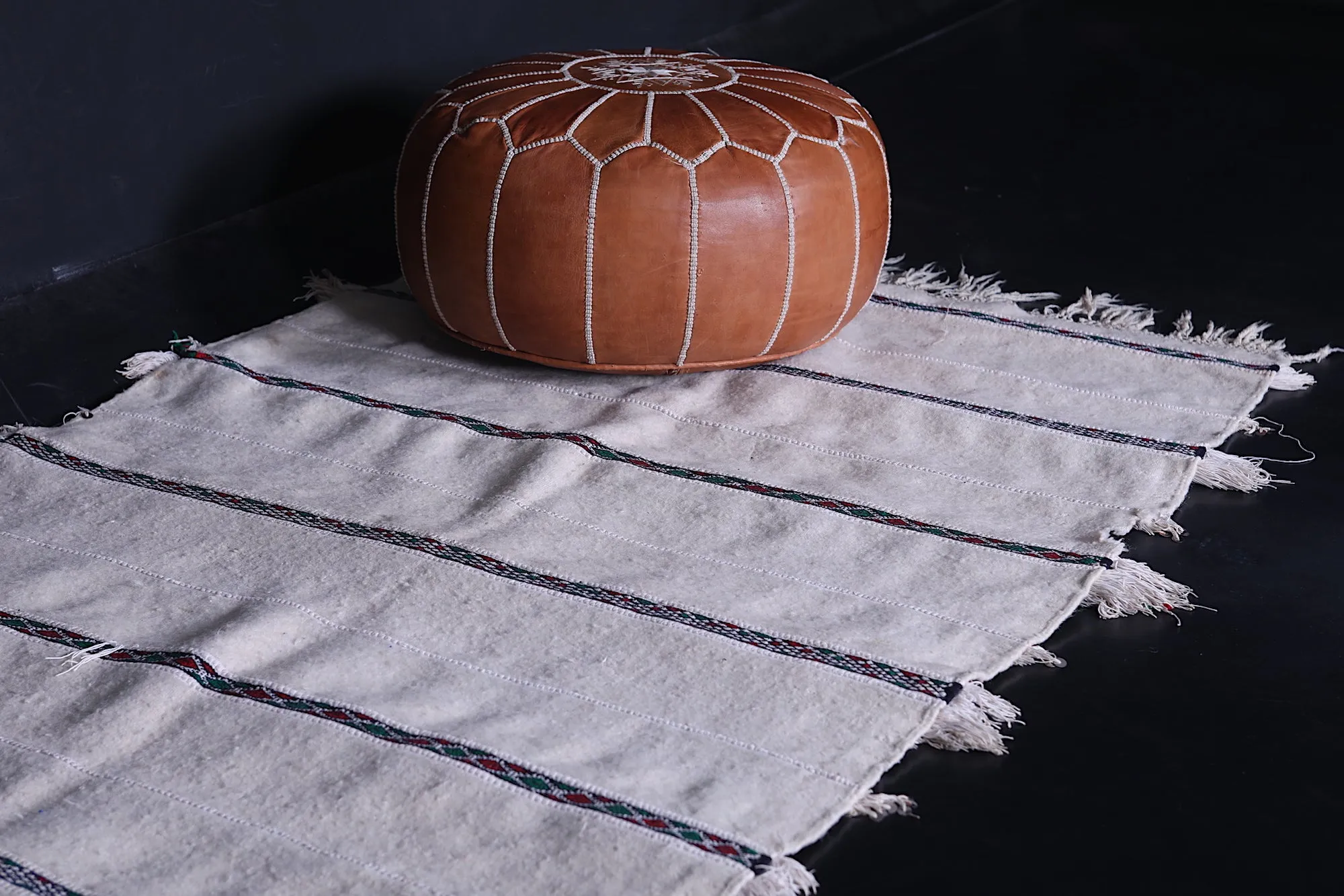 Traditional Long Berber Rug – 3.6 x 6.3 ft