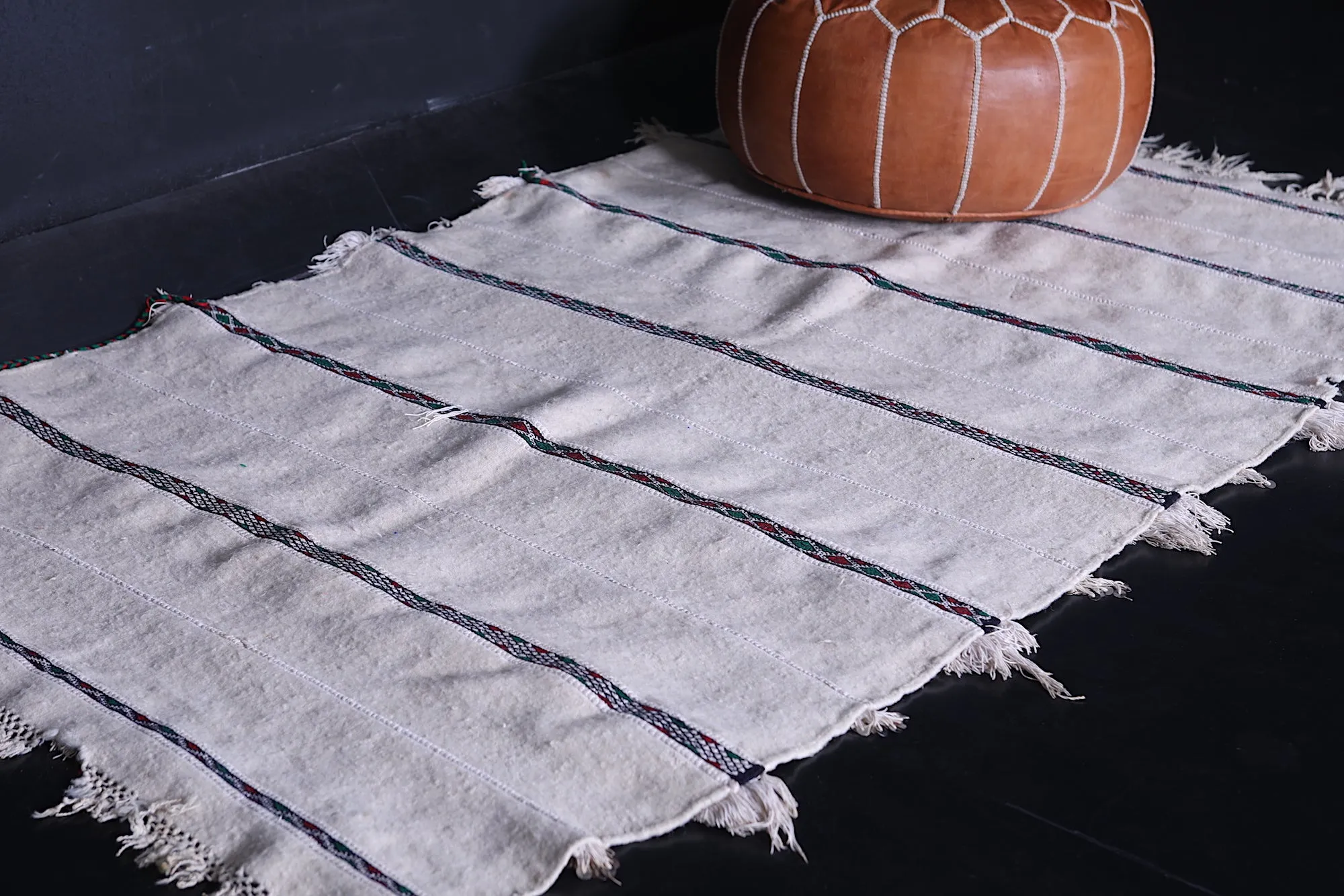 Traditional Long Berber Rug – 3.6 x 6.3 ft