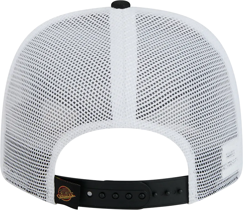 Vancouver Canucks 9SEVENTY Stretch Snap Trucker