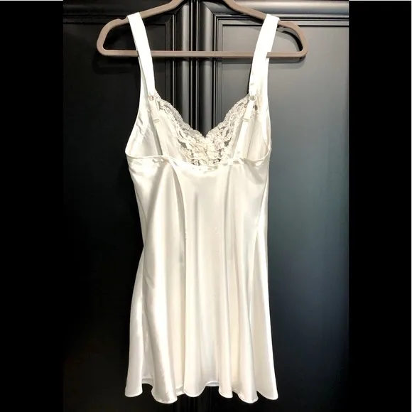 Victoria’s Secret ivory Satin  &amp; Chiffon embellished sequin, lace chemise. Sz S