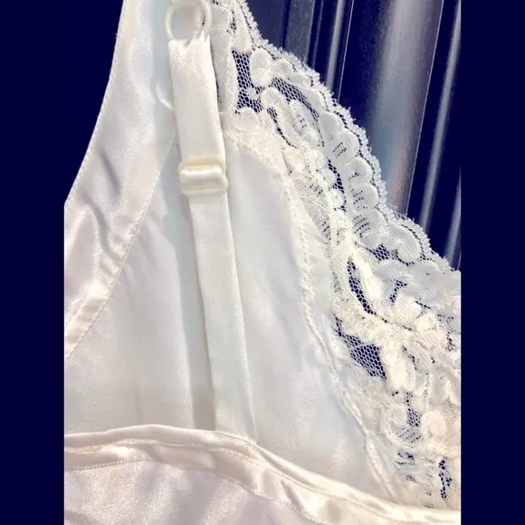 Victoria’s Secret ivory Satin  &amp; Chiffon embellished sequin, lace chemise. Sz S