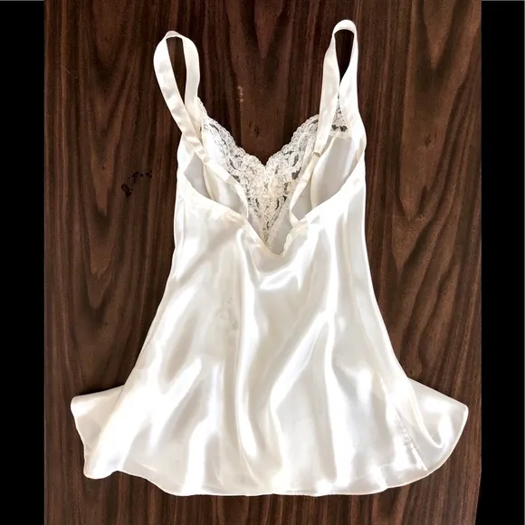 Victoria’s Secret ivory Satin  &amp; Chiffon embellished sequin, lace chemise. Sz S