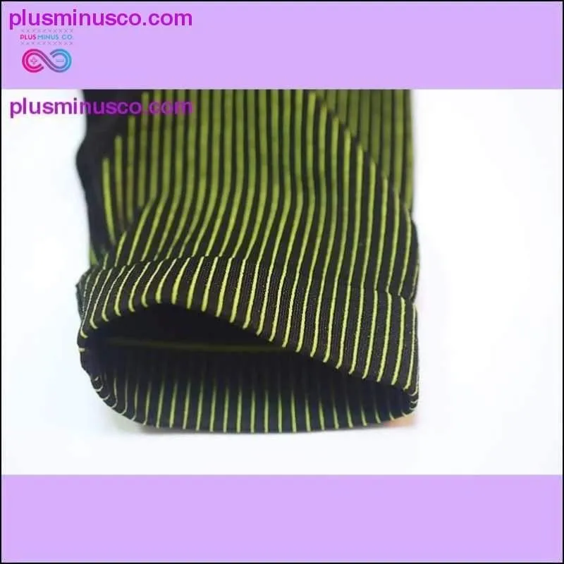 View original product Fitness Women Yoga Set Criss Cross