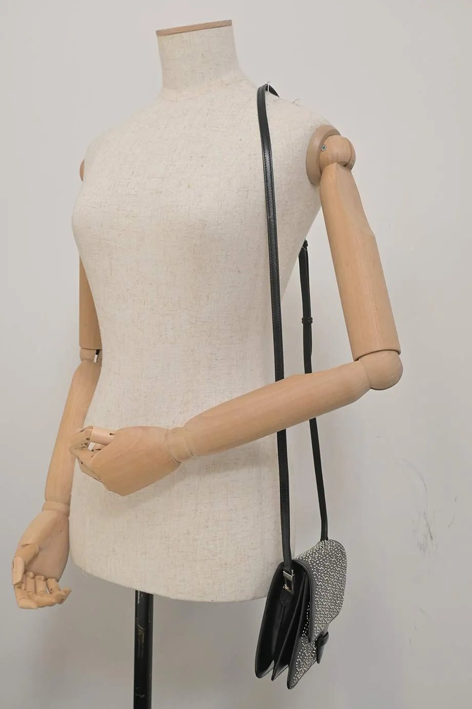 [WB6712] Alaïa | Cross-Body Bag