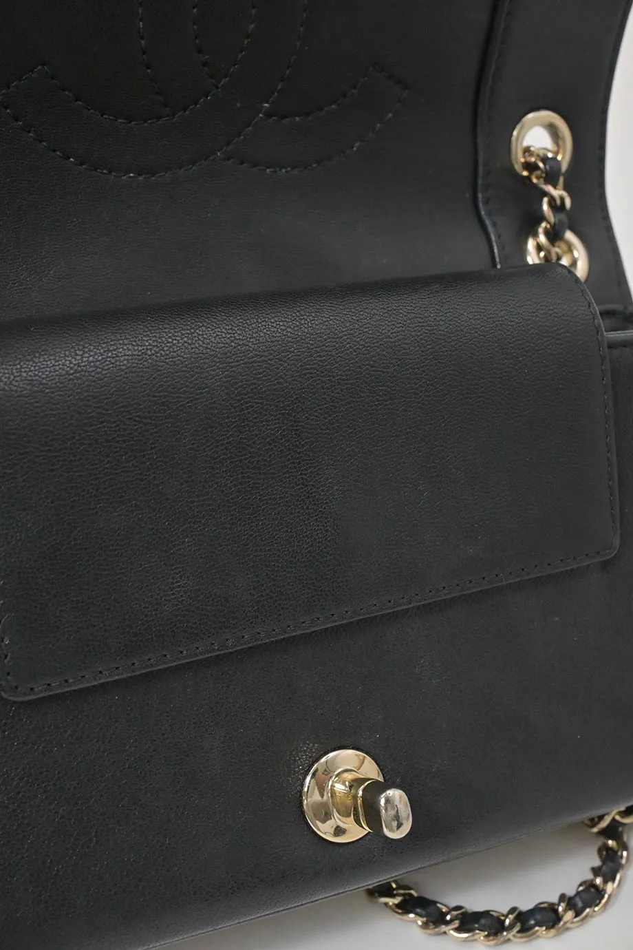 [WB7199] Chanel | Cross-Body Bag